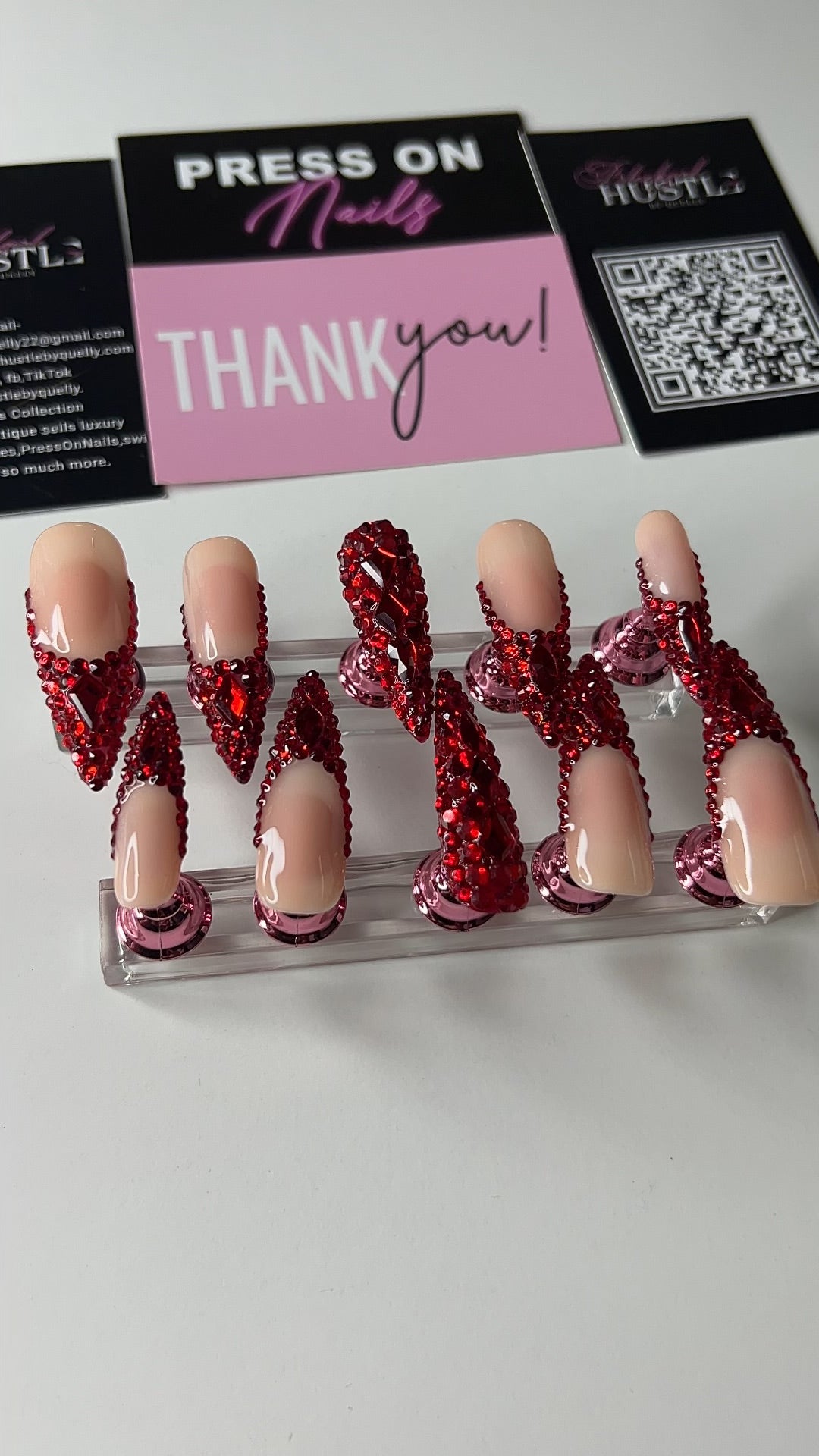 Glitz & Glam Press On